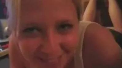 Fett babe skaka bröst på mogna äldre kvinnor snopp