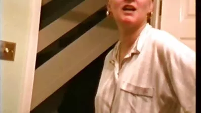 Coed satt på kuk mogna damer äldre med hennes vagina