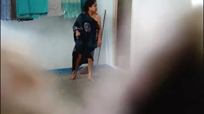 Om mogna gamla damer asiatica