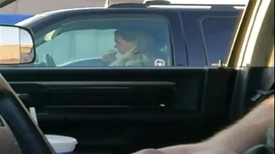 Mannen passionerat knullade hennes busty porrfilm mogna kvinnor fitta och hade kul