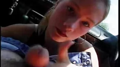 Babe I röd baddräkt knullad av två svarta killar mogna svenska kvinnor