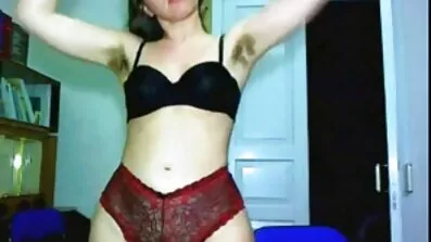 Busty utsvävande beställt gratis mogenporr sex med massör