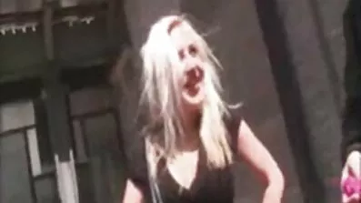 Ånga cazzo snopp wank utförs av mogenporr aptitretande brunett