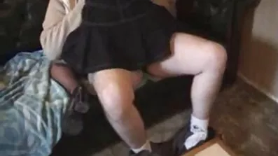 Förnedrad Hanrej Ass licking efter svart mogna sexiga kvinnor fallos