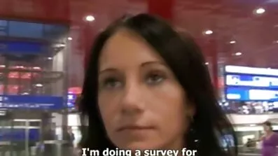 Tajt eyed nymf smeker tonåring mogenporr snopp