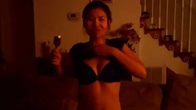 Gorgeous blond knullad av värdiga män mogen porr gratis